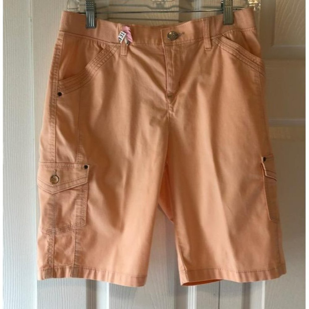 Lee Relaxed Fit Women's Peach Colored Shorts M